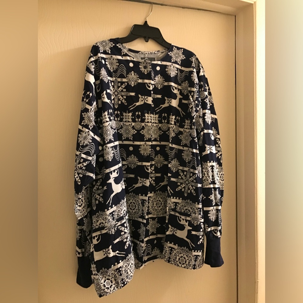 Butter Soft Navy and White reindeer scrub jacket
